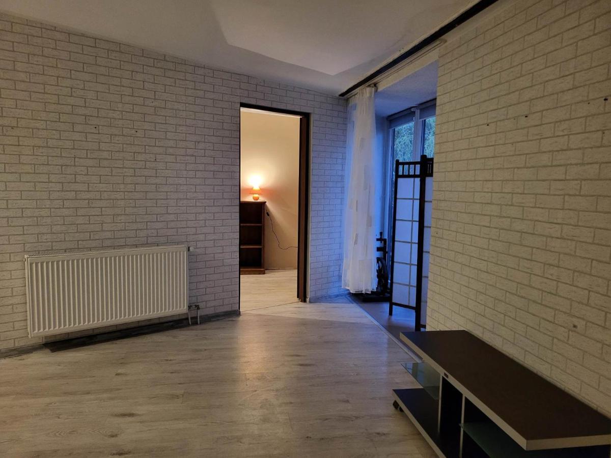 Pokoje Pracownicze Witkowska Gniezno Esterno foto