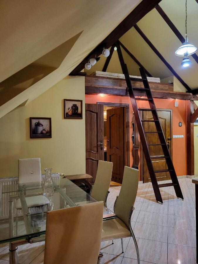 Pokoje Pracownicze Witkowska Gniezno Esterno foto