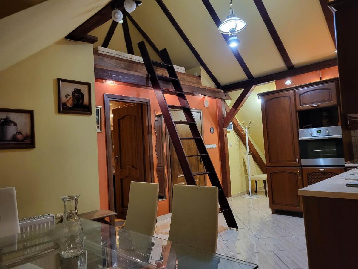 Pokoje Pracownicze Witkowska Gniezno Esterno foto